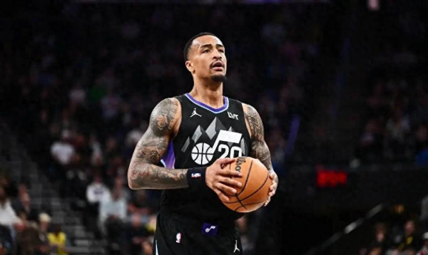 Clippers đạt 2 cho 1 thỏa thuậ