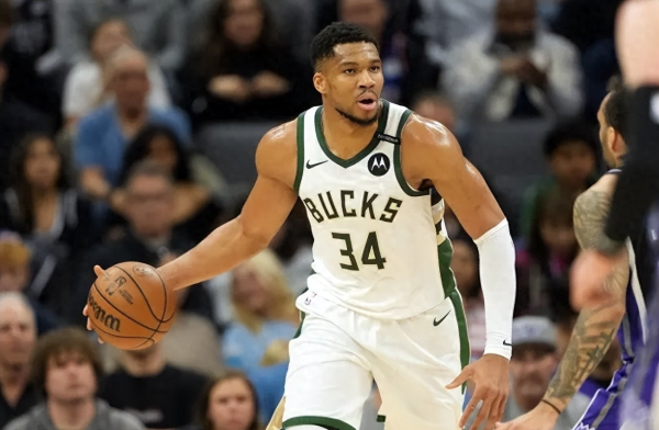 Kế hoạch giao dịch tiềm năng của Rockets sẽ giành được Gianni Antetokounmpo và xây dựng Big Four