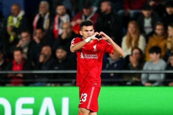 Falke: Bayern đang cố gắng ký hợp đồng với cầu thủ chạy cánh của Liverpool Louis Dias