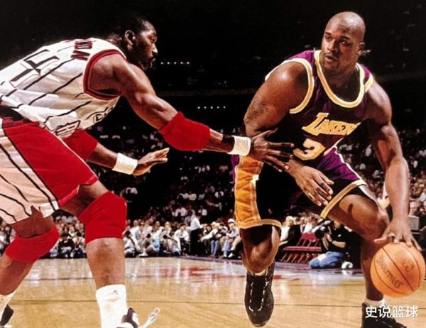 Olajuwon vs O Neal: Ai là trun